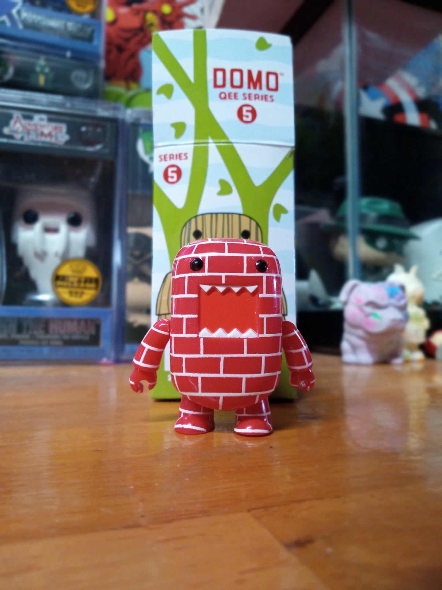 Qee Domo Series 5 - Red Brick Wall Figure